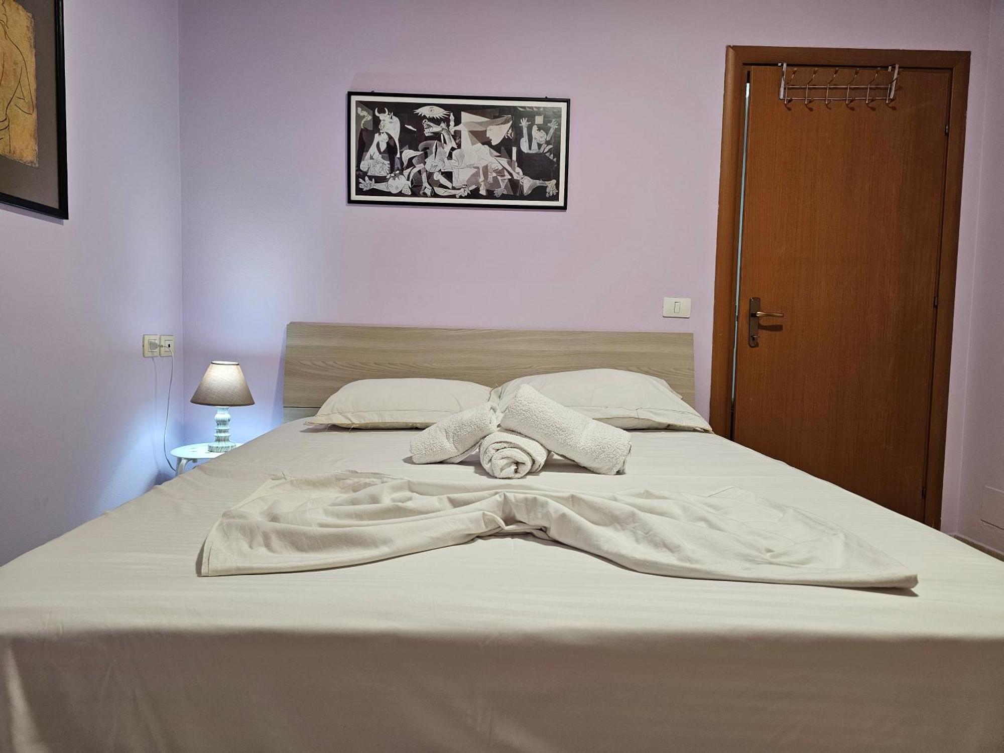 Bral Apartments 8 Two-Bedroom Beachfront Durrës Eksteriør billede