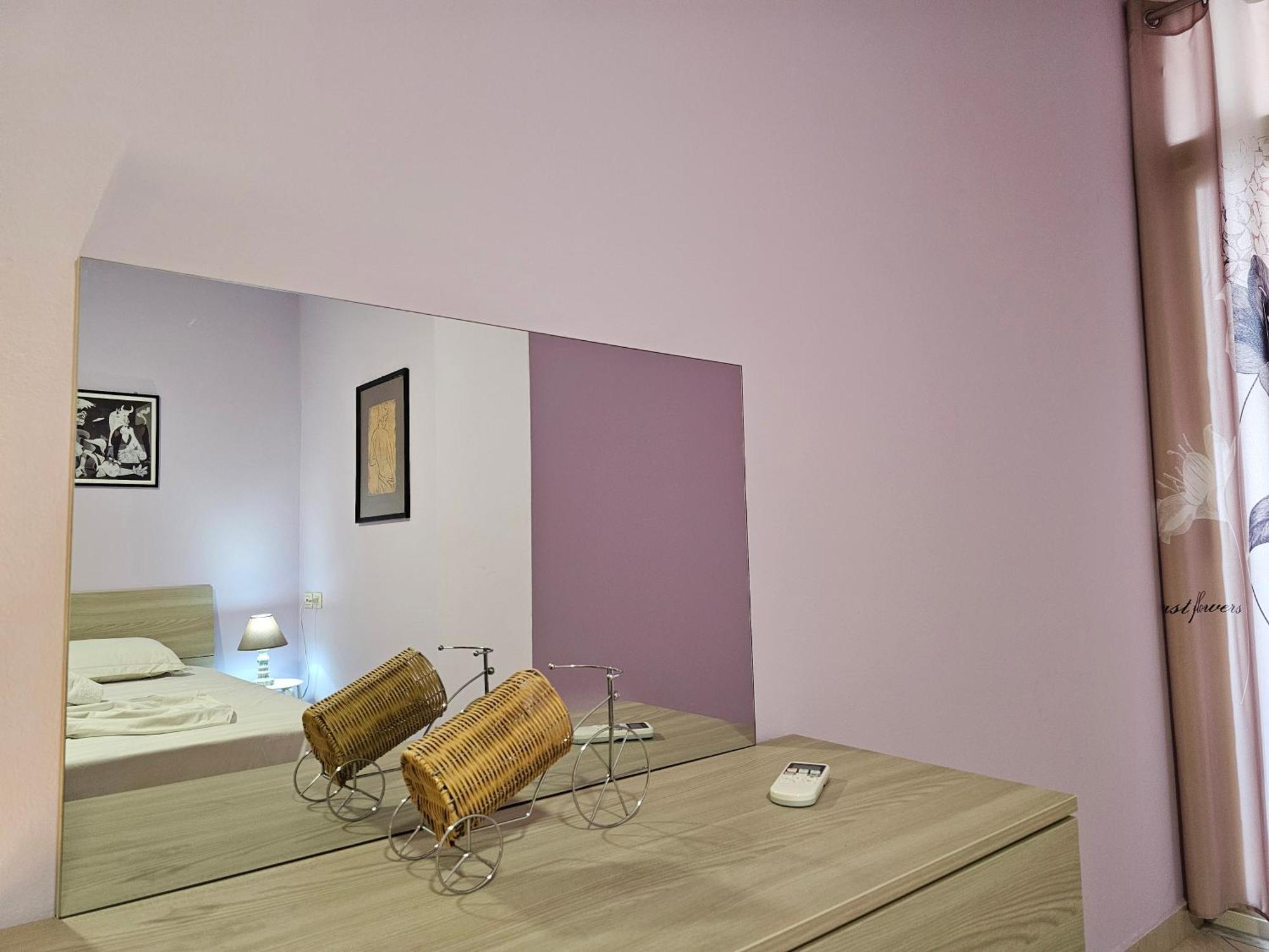 Bral Apartments 8 Two-Bedroom Beachfront Durrës Eksteriør billede